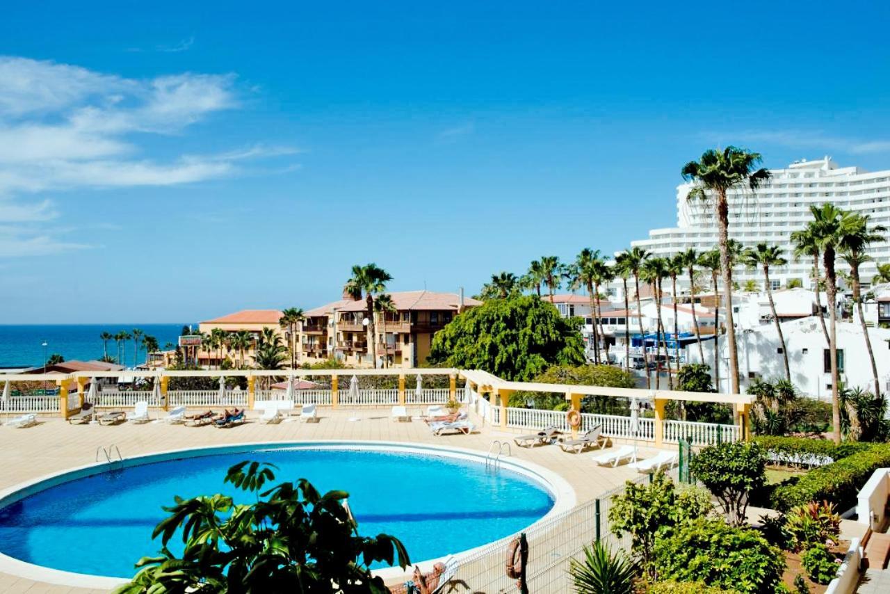 אדחה Apartamentos Copacabana מראה חיצוני תמונה