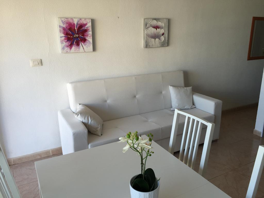אדחה Apartamentos Copacabana מראה חיצוני תמונה
